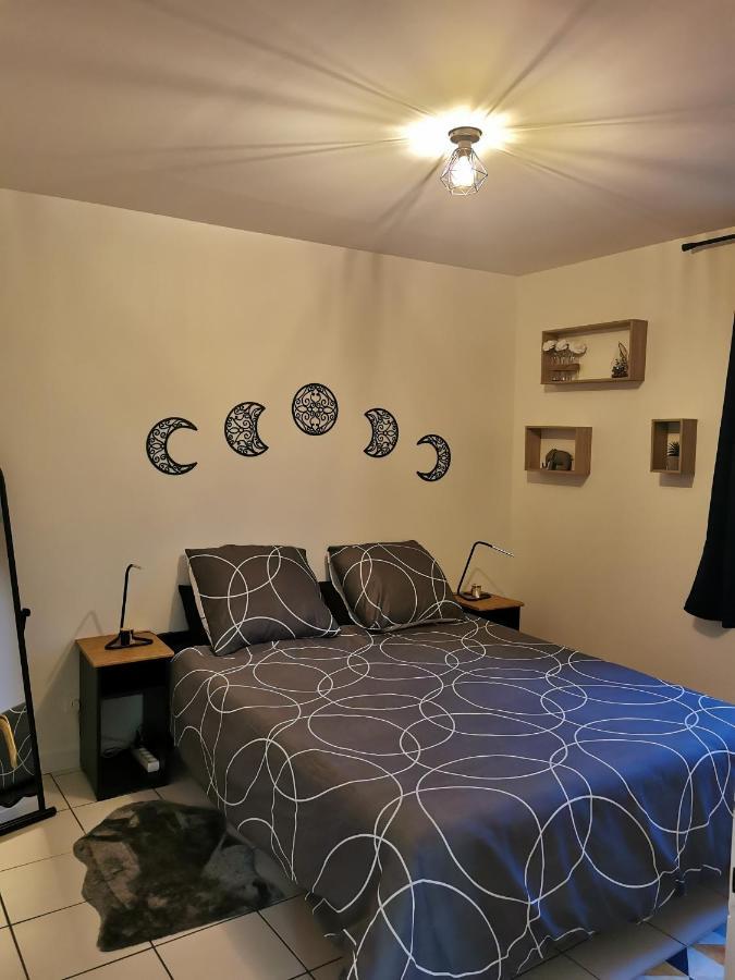 Charmant Appartement A 1 Minute Du Lac Annecy Exterior photo